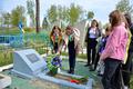Возложение цветов к братской могиле советских воинов 08.05.2021