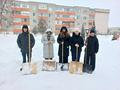 Учащиеся 9-х классов гимназии  вышли на борьбу со снегом. Присоединяйтесь! 