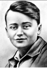 Остановка «Улица Олега Кошевого»